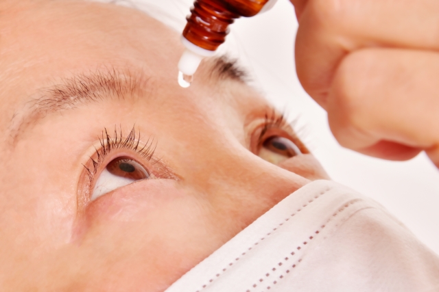 白内障の点眼治療について