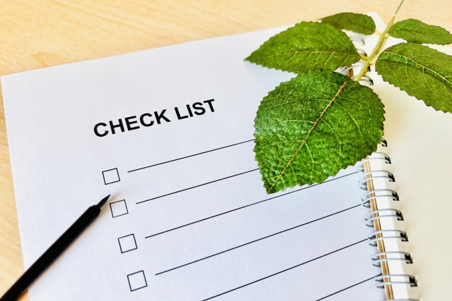 自分でできる白内障チェック